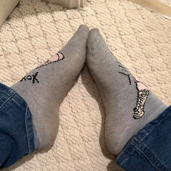 Women’s Athletic Socks - Picture 3 of 3